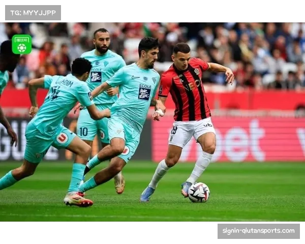 斯特拉斯堡欧协联强势领跑，法甲球队展现稳定竞争力